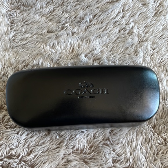 Coach Light Gold Sunglasses - Metal Frame Never worn - Picture 5 of 5